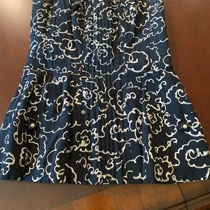 Like new without tags Chanel wired corset with cute little pockets.